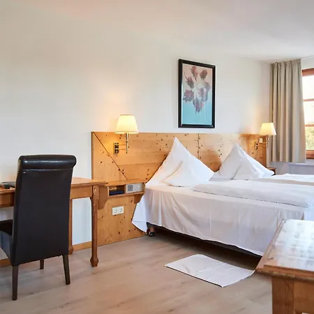 Restaurant Adler Szálloda 4*