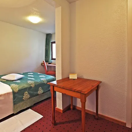Hotel Restaurant Adler 4*