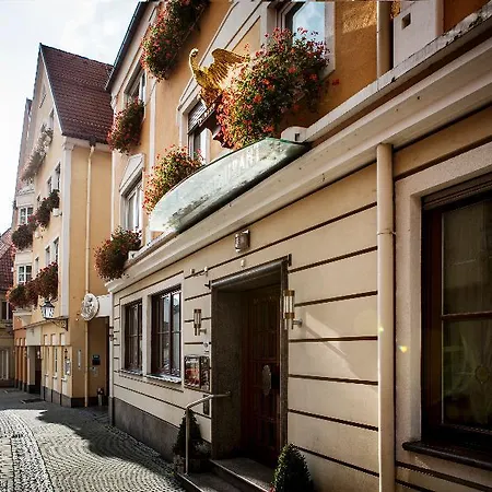 Restaurant Adler Hotel 4*
